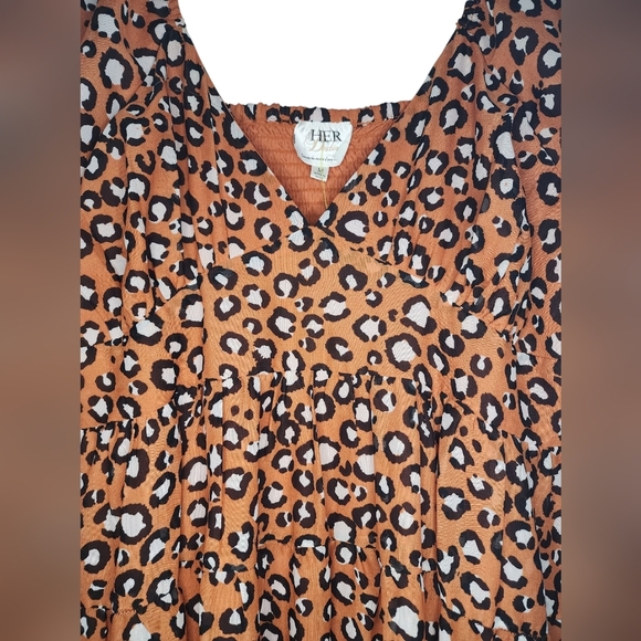HER DESTINY orange/leopard tiered midi dress, puff sleeves, v-neck, size M - Picture 2 of 9